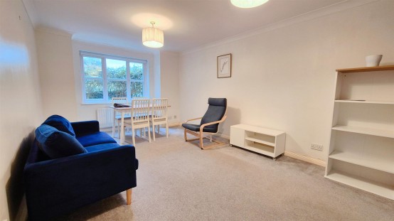 Images for Braddock Close, Isleworth EAID:ajmanserapi BID:1