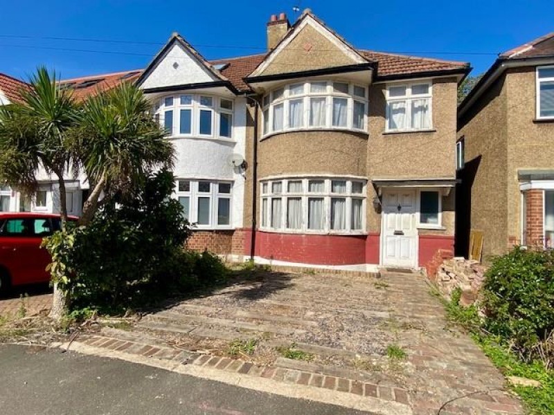 Images for Sidmouth Avenue, Isleworth EAID:ajmanserapi BID:1