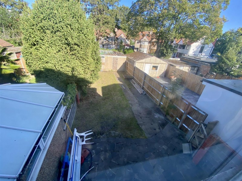 Images for Sidmouth Avenue, Isleworth EAID:ajmanserapi BID:1