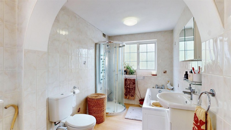 Images for Bath Road, Hounslow EAID:ajmanserapi BID:1