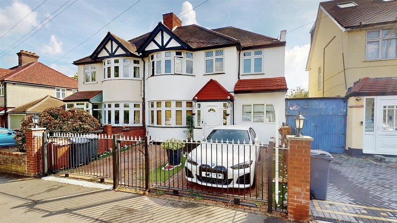 Images for Woodlands Road, Isleworth EAID:ajmanserapi BID:1