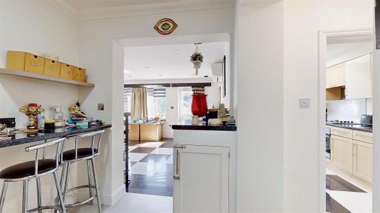 Images for Woodlands Road, Isleworth EAID:ajmanserapi BID:1