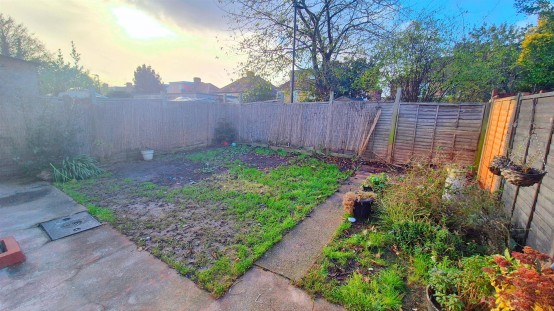 Images for Redesdale Gardens EAID:ajmanserapi BID:2