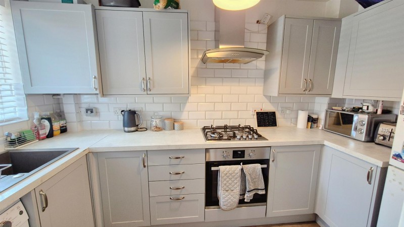 Images for Malting Way, Isleworth EAID:ajmanserapi BID:2