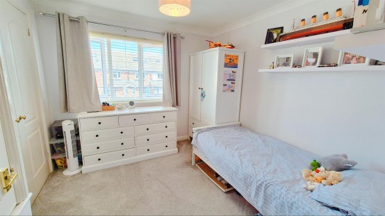 Images for Malting Way, Isleworth EAID:ajmanserapi BID:2