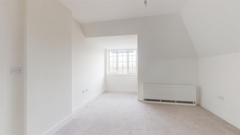 Images for Egerton Drive, Isleworth EAID:ajmanserapi BID:2