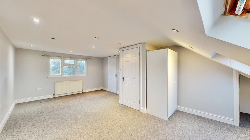 Images for Kneller Gardens, Isleworth EAID:ajmanserapi BID:1