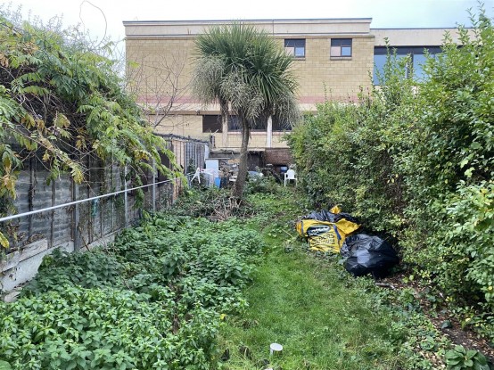 Images for Hibernia Road EAID:ajmanserapi BID:1