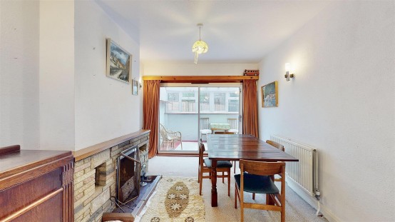 Images for Crawford Close, Isleworth EAID:ajmanserapi BID:1