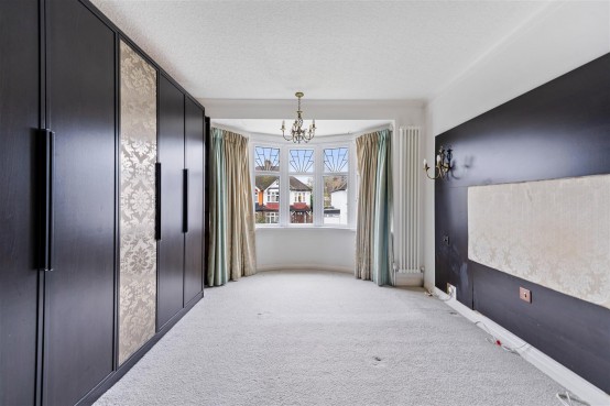 Images for Oaklands Avenue, Isleworth EAID:ajmanserapi BID:1