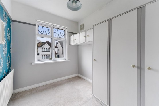 Images for Oaklands Avenue, Isleworth EAID:ajmanserapi BID:1