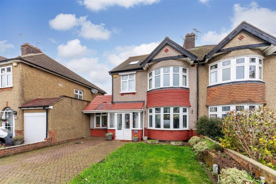 Images for Oaklands Avenue, Isleworth EAID:ajmanserapi BID:1