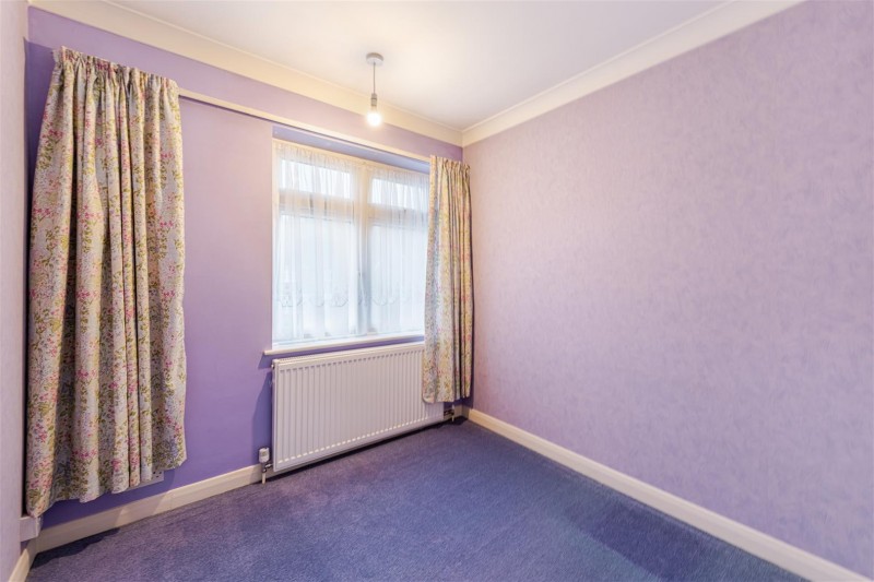 Images for Lynton Close, Isleworth EAID:ajmanserapi BID:1