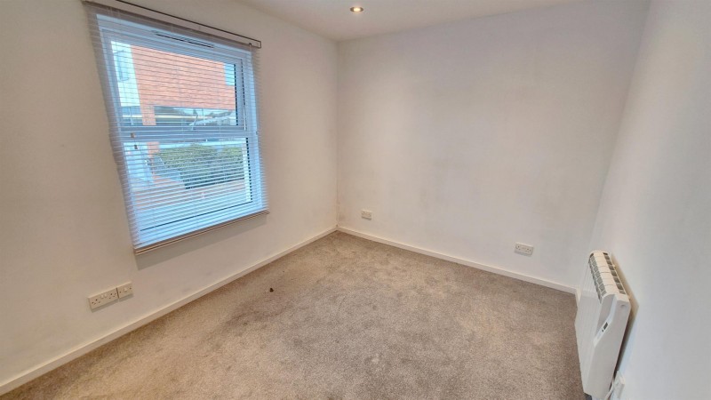 Images for Walton Road, East Molesey EAID:ajmanserapi BID:1