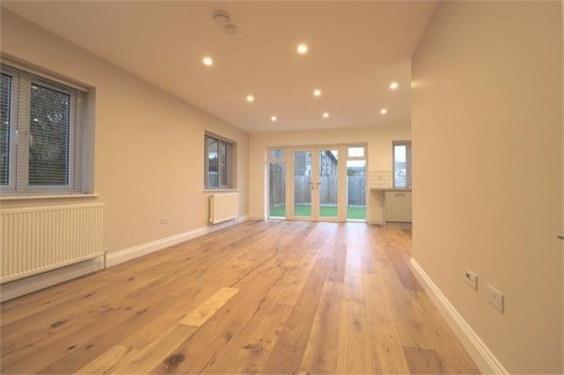 Images for Whitton Close, 53a Whitton Road EAID:ajmanserapi BID:2