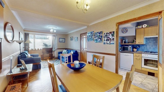 Images for Smallberry Avenue, Isleworth EAID:ajmanserapi BID:1