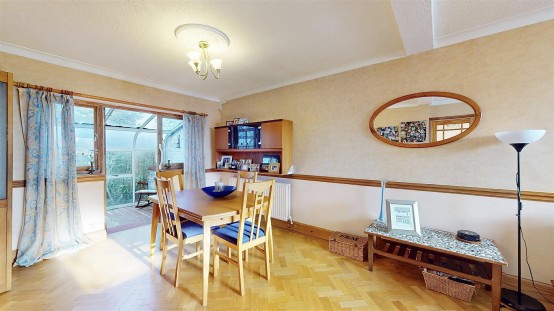 Images for Smallberry Avenue, Isleworth EAID:ajmanserapi BID:1