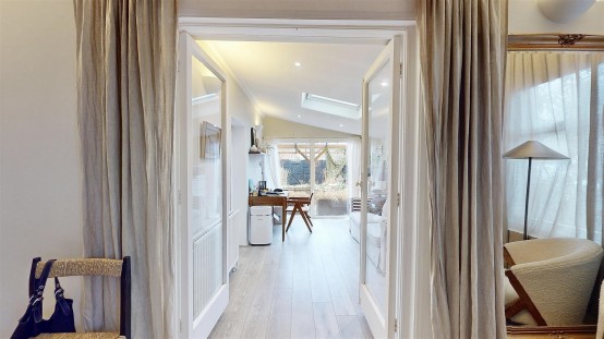 Images for London Road, Isleworth EAID:ajmanserapi BID:1