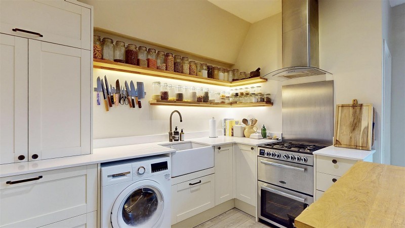 Images for London Road, Isleworth EAID:ajmanserapi BID:1