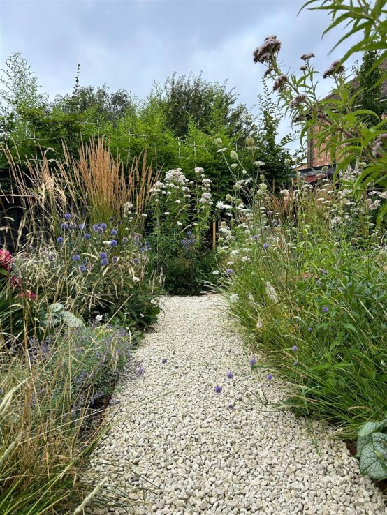 Images for London Road, Isleworth EAID:ajmanserapi BID:1