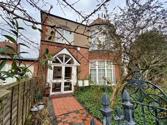 Images for London Road, Isleworth EAID:ajmanserapi BID:1