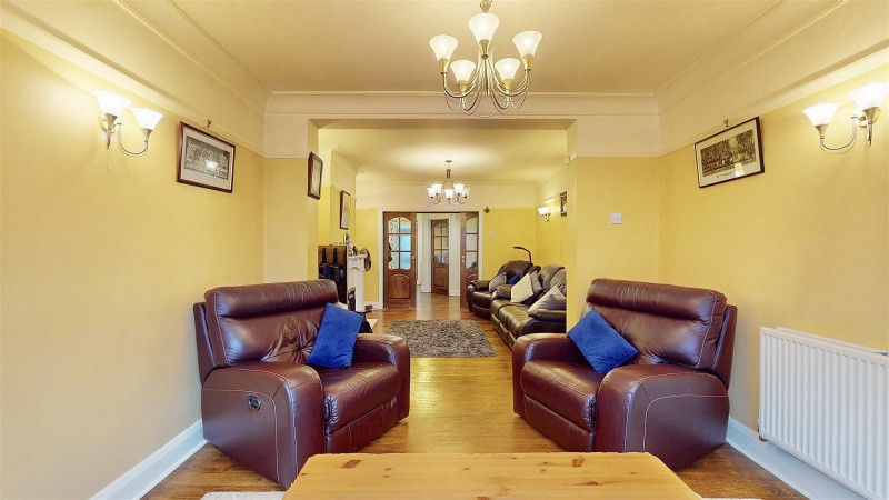 Images for Great West Road, Isleworth EAID:ajmanserapi BID:1