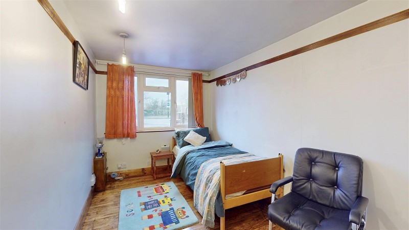 Images for Great West Road, Isleworth EAID:ajmanserapi BID:1