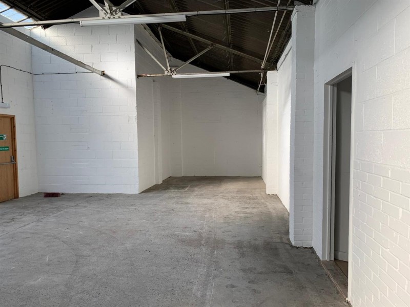 Images for Spelthorne Lane, Ashford EAID:ajmanserapi BID:2