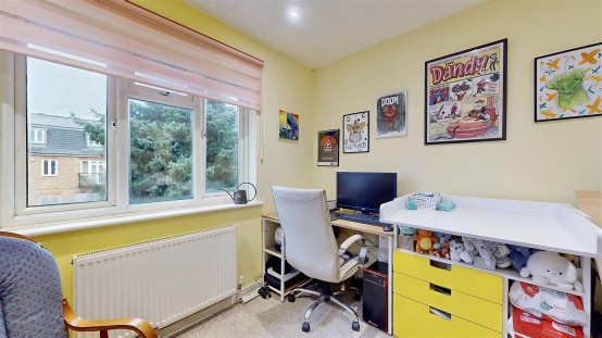 Images for Algar Close, Isleworth EAID:ajmanserapi BID:1