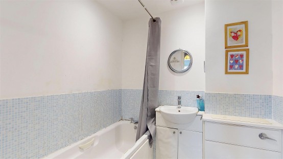 Images for Primrose Place, Isleworth EAID:ajmanserapi BID:1