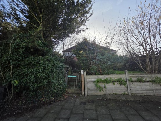 Images for St Johns Court, Isleworth EAID:ajmanserapi BID:1