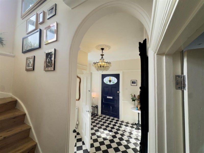 Images for The Grove, Isleworth EAID:ajmanserapi BID:1