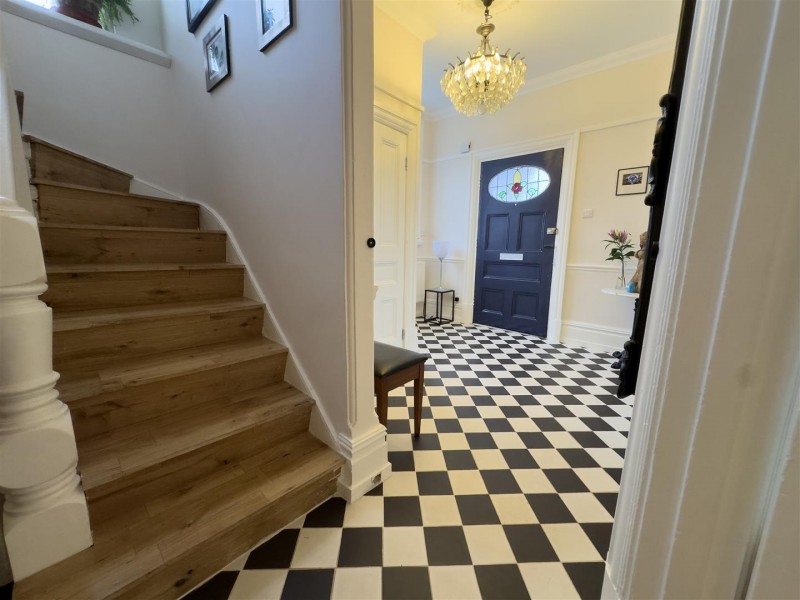 Images for The Grove, Isleworth EAID:ajmanserapi BID:1