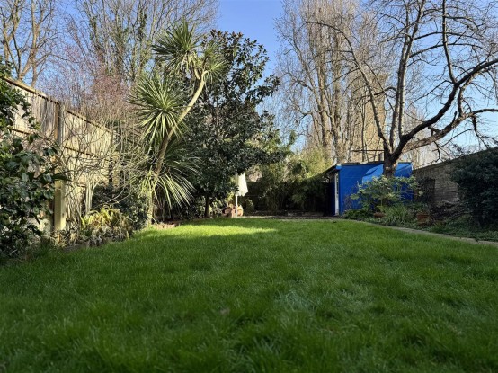 Images for The Grove, Isleworth EAID:ajmanserapi BID:1