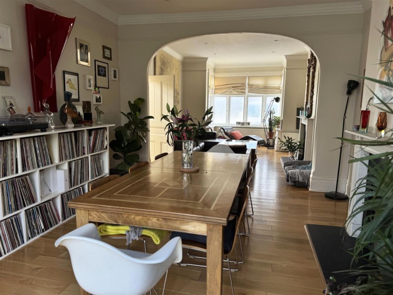 Images for The Grove, Isleworth EAID:ajmanserapi BID:1