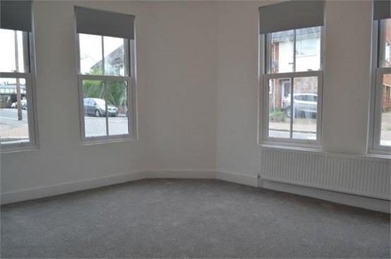 Images for Linkfield Road, Isleworth EAID:ajmanserapi BID:1