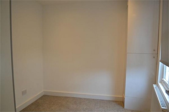 Images for Linkfield Road, Isleworth EAID:ajmanserapi BID:1