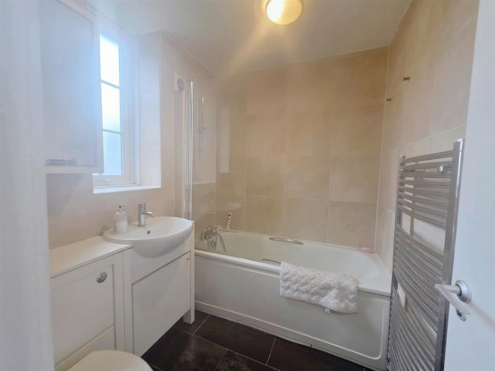 Images for Emlyn Gardens, London EAID:ajmanserapi BID:2