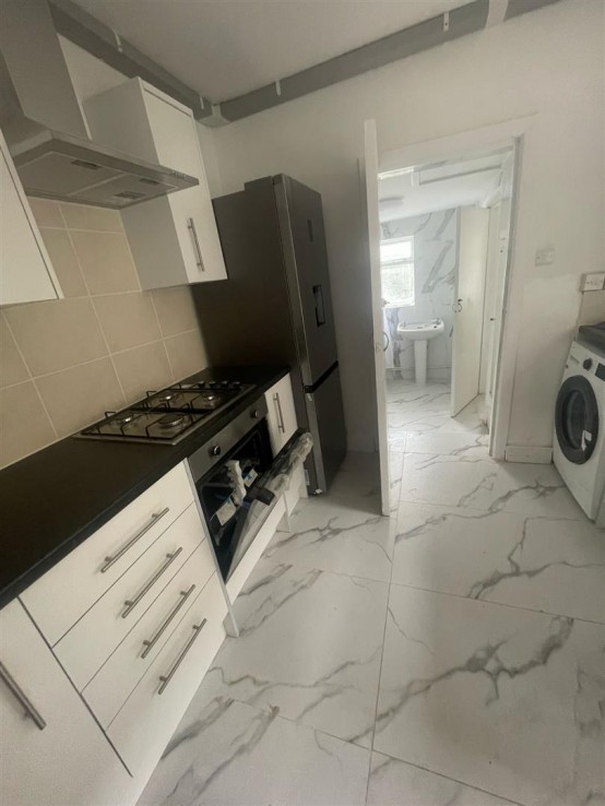 Images for Talbot Road, Isleworth EAID:ajmanserapi BID:1