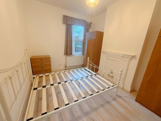 Images for Talbot Road, Isleworth EAID:ajmanserapi BID:1