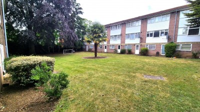 Fairways, Thornbury Road - EAID:ajmanserapi, BID:2