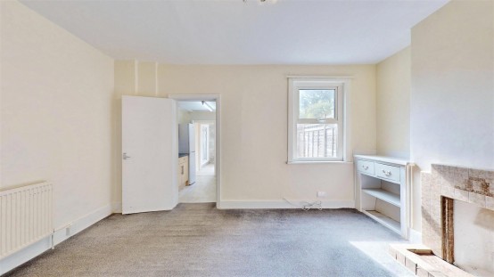 Images for Napier Road, Isleworth EAID:ajmanserapi BID:1