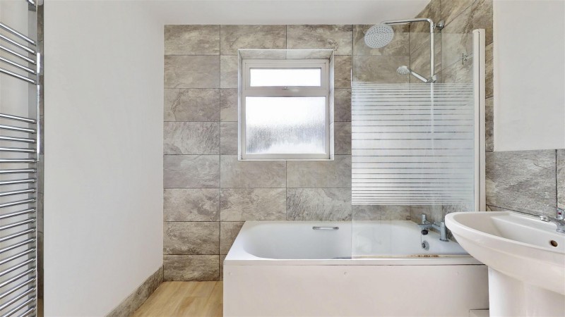 Images for Napier Road, Isleworth EAID:ajmanserapi BID:1