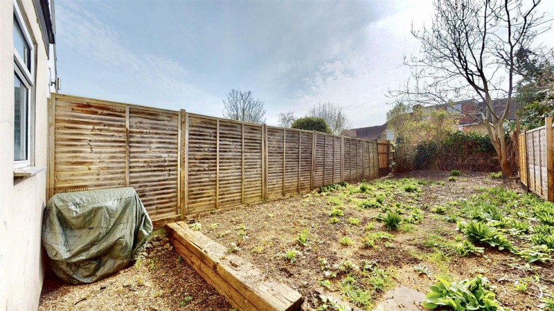 Images for Napier Road, Isleworth EAID:ajmanserapi BID:1