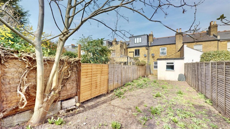 Images for Napier Road, Isleworth EAID:ajmanserapi BID:1