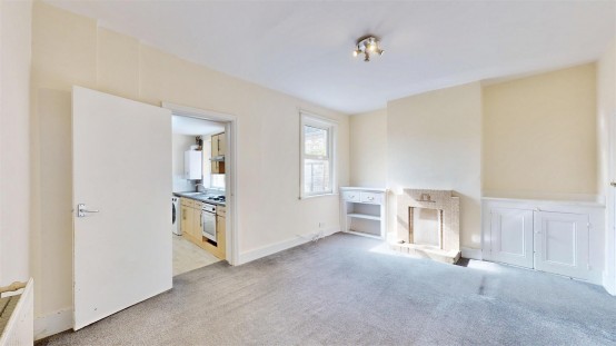 Images for Napier Road, Isleworth EAID:ajmanserapi BID:1