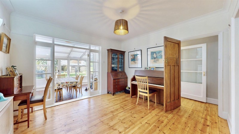 Images for The Grove, Isleworth EAID:ajmanserapi BID:1