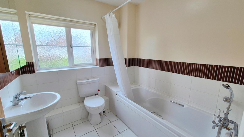 Images for Herbert Place, Isleworth EAID:ajmanserapi BID:1