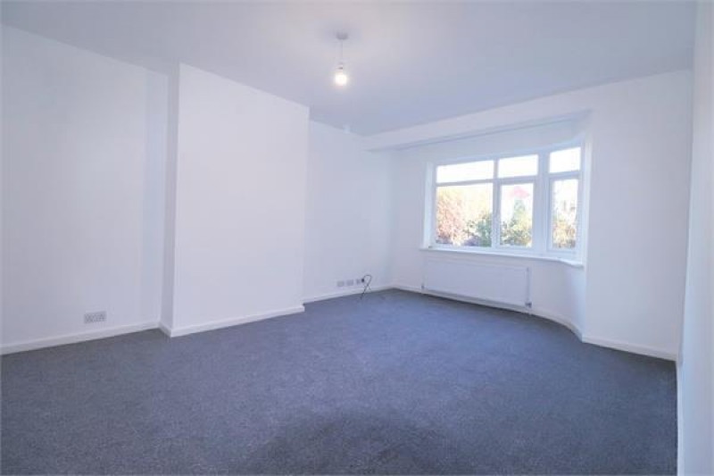 Images for St Johns Road, Isleworth EAID:ajmanserapi BID:1