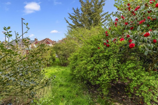 Images for St Johns Road, Isleworth EAID:ajmanserapi BID:1